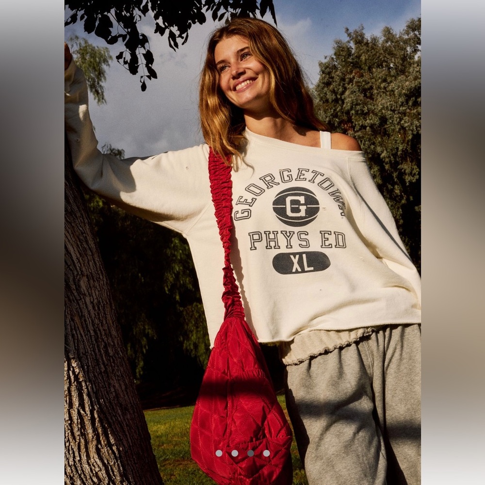 Free People Retro Brand cropped sweatshirt. Georgetown PhysEd size small